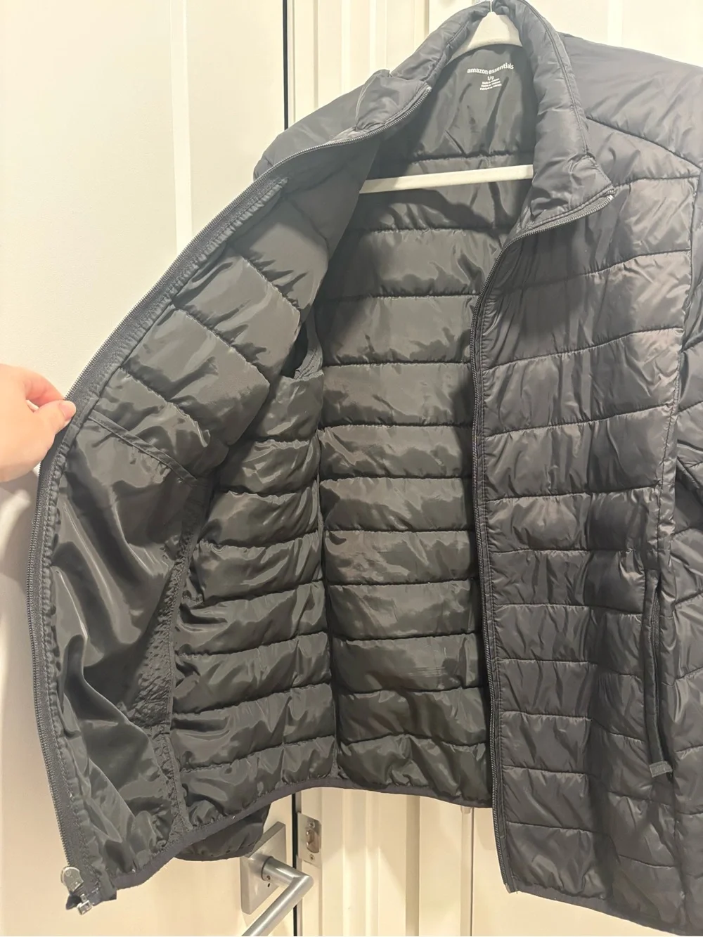 Men’s size L Amazon Essentials jacket